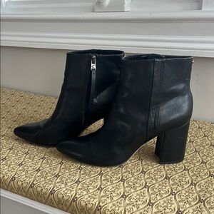 Circus by Sam Edelman Black Leather Ankle Boots